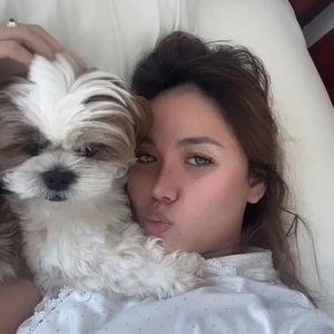 Chatkk profile of aishah from France