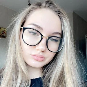 alvina nixie