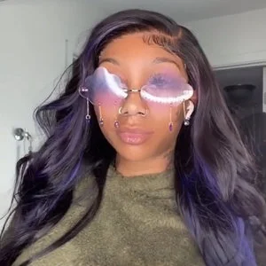 Chatkk profile of anya ivy from United States
