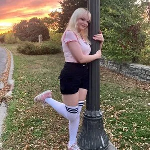 Chatkk profile of daisy lily from United States