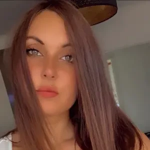 Chatkk profile of goddess leona from United States