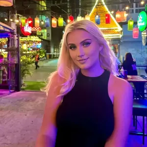 Chatkk profile of mipz sophia from United States