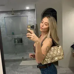 Chatkk profile of olivia from United States