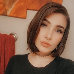 Chatkk profile of samantha grace from Canada