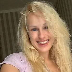 Chatkk profile of sarah thomas from United States